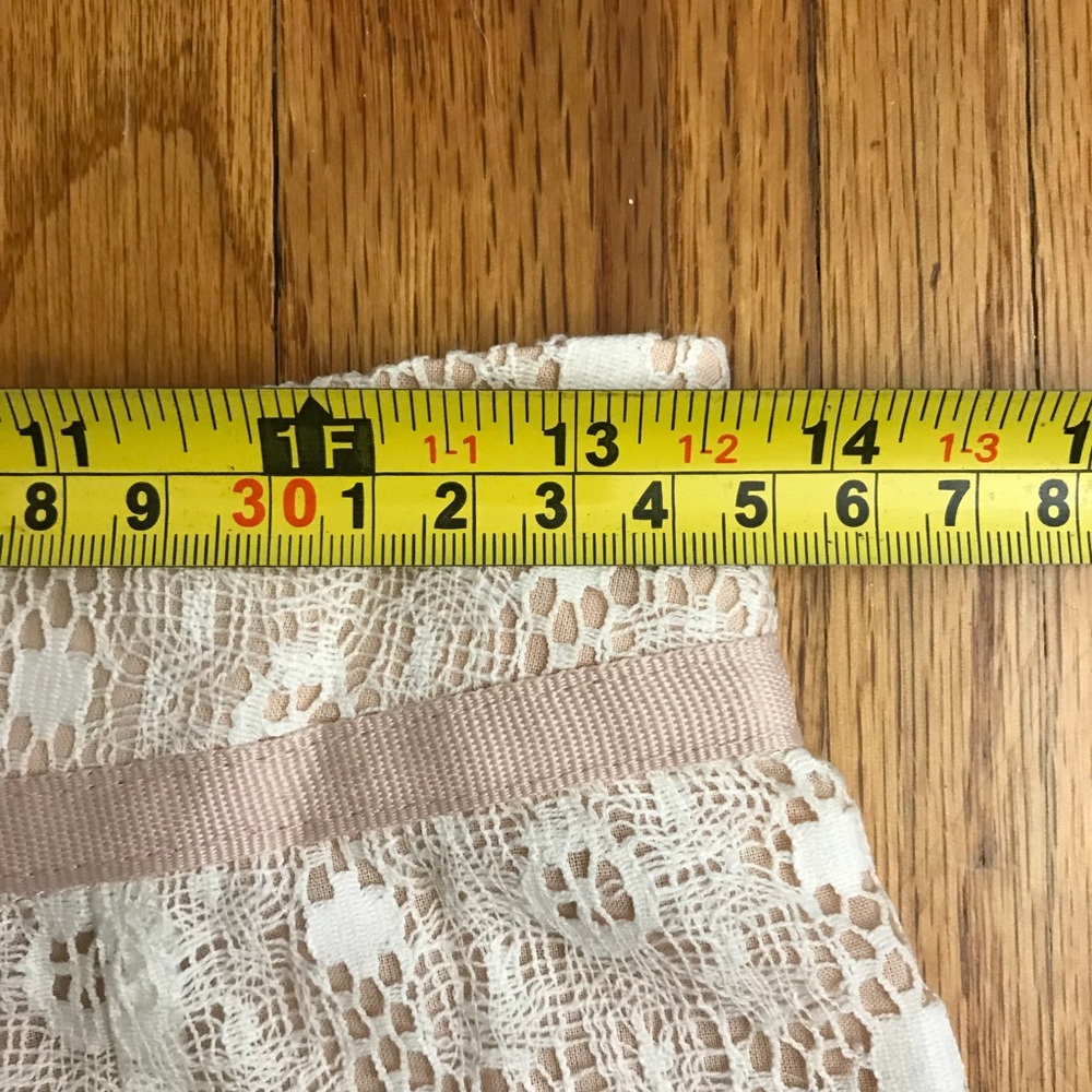NWT Lace Pink & White Mini Skirt W/ Ribbon Detail - Picture 7 of 7